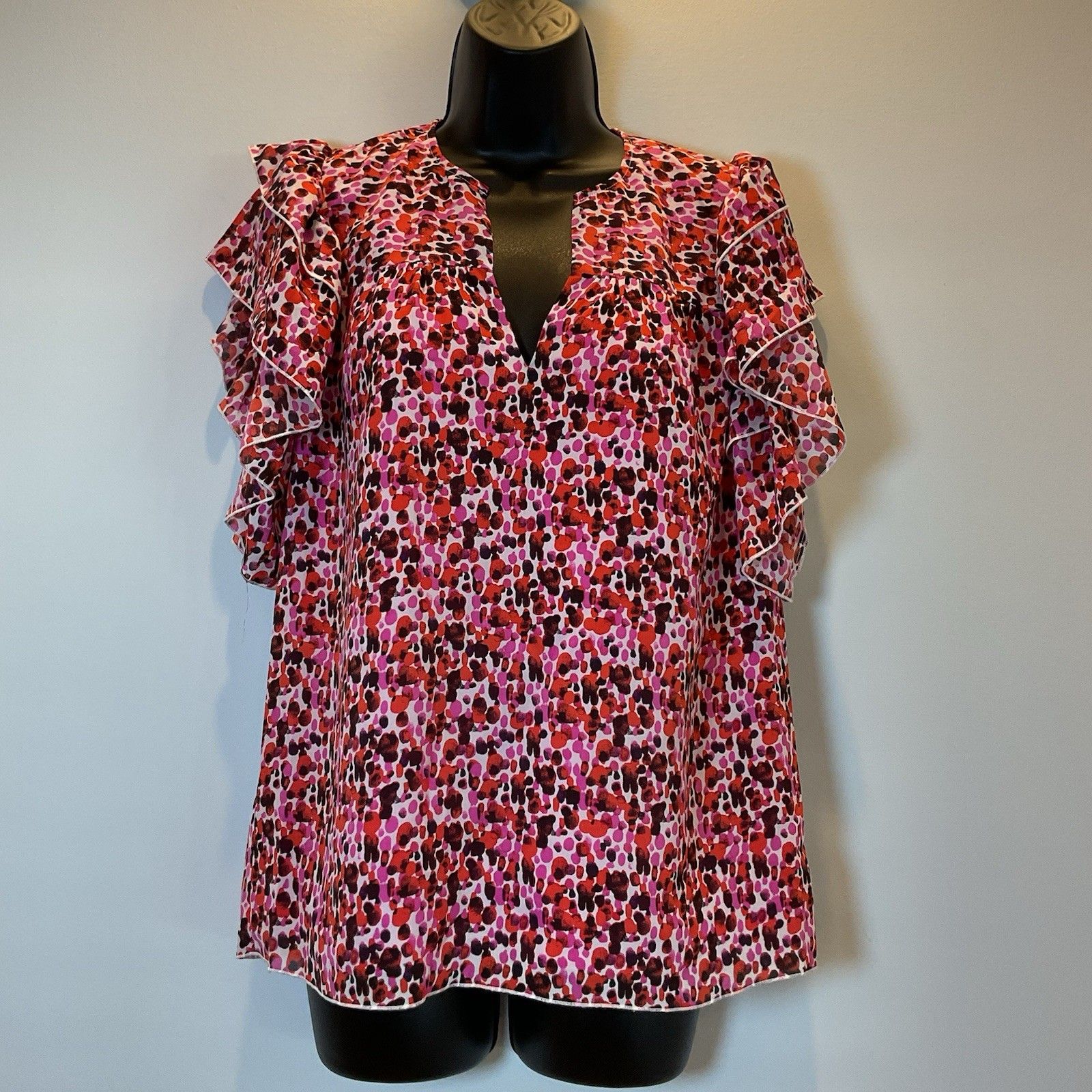 Anna Cate Ruffle Sleeve Blouse Xs Pink Red Abstract Print V-Neck Feminine Top